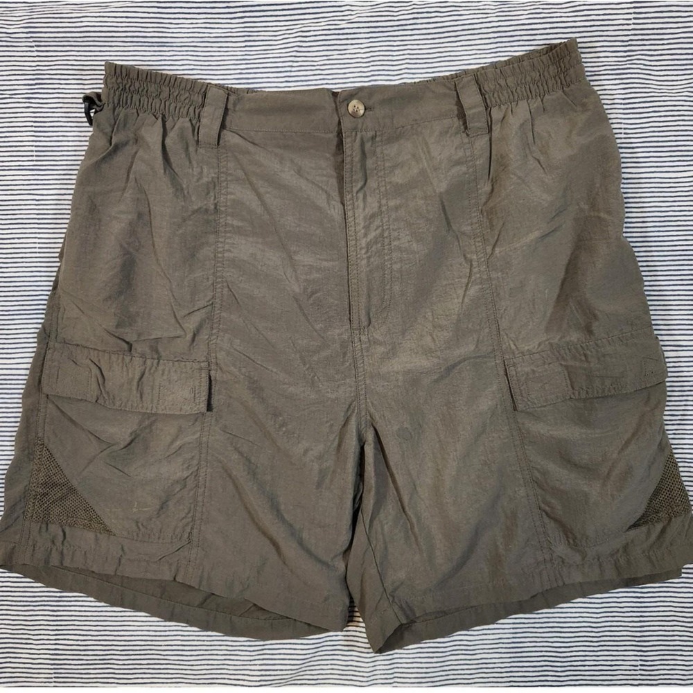 Vintage 90 Pflueger XL $70 Brown Green Nylon Cargo Fishing Hiking Outdoor Shorts